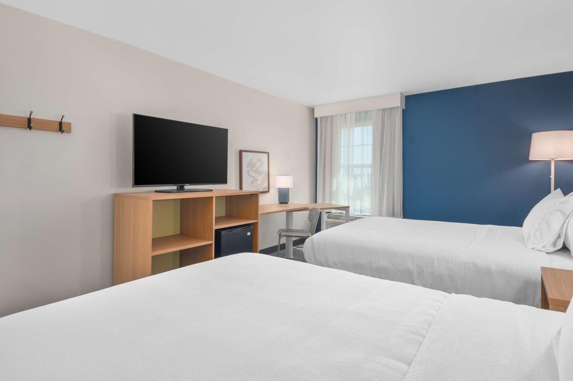Spark By Hilton Minot Exterior foto