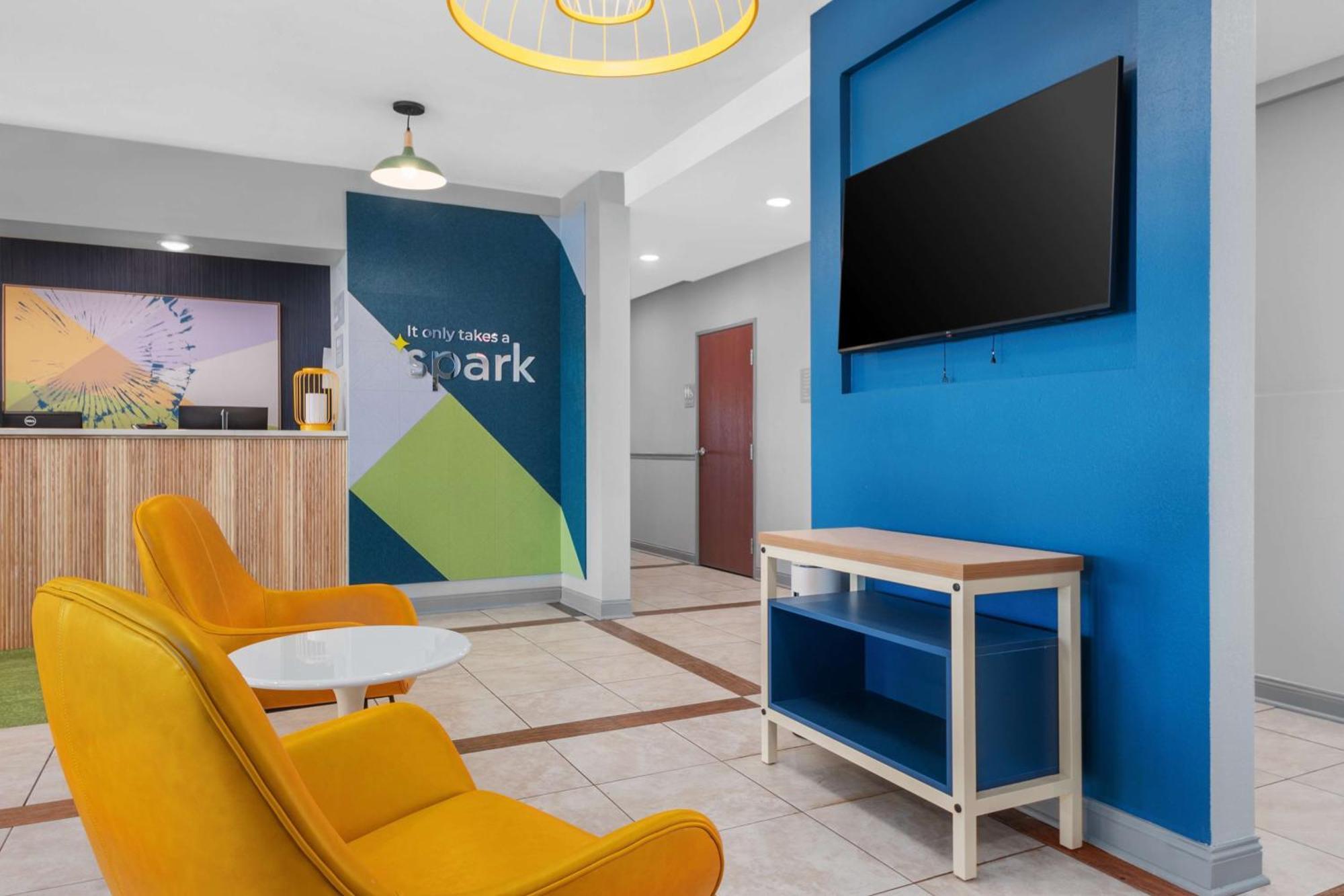Spark By Hilton Minot Exterior foto